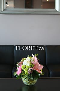 pink_centerpiece_panorama_toronto Modern Pink Centerpiece Accented With Limes at Panorama 51st