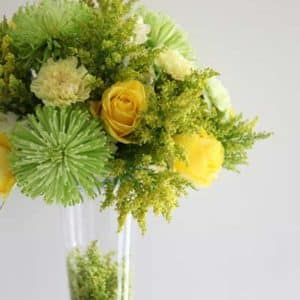 yellow_green_wedding_centerpiece